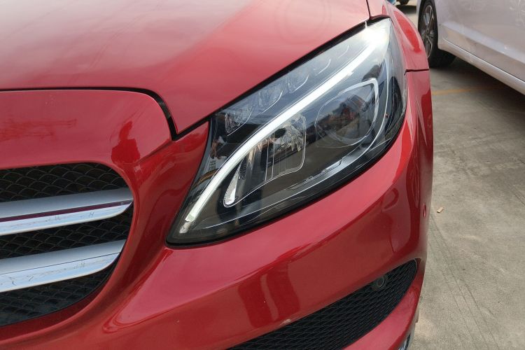 奔驰C级 2017款 改款 C 180 L 动感型运动版局部细节36