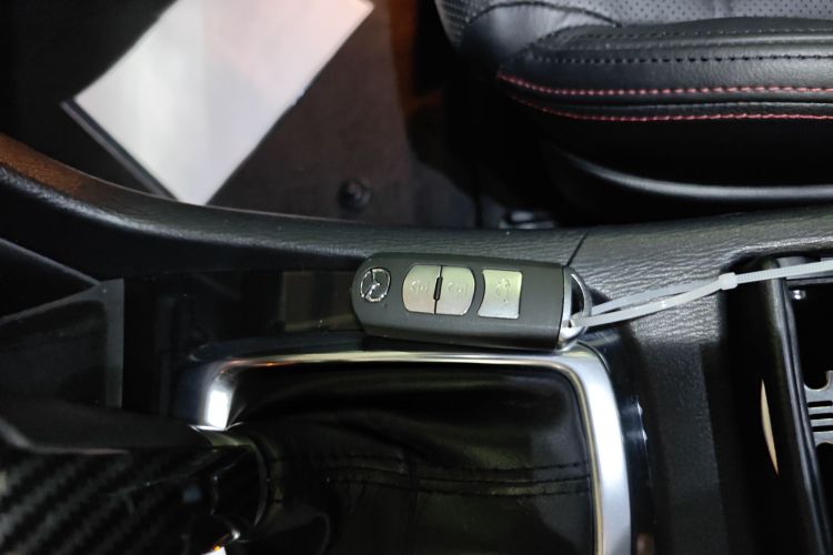 马自达 阿特兹 2015款 2.5L 蓝天运动版中控内饰11