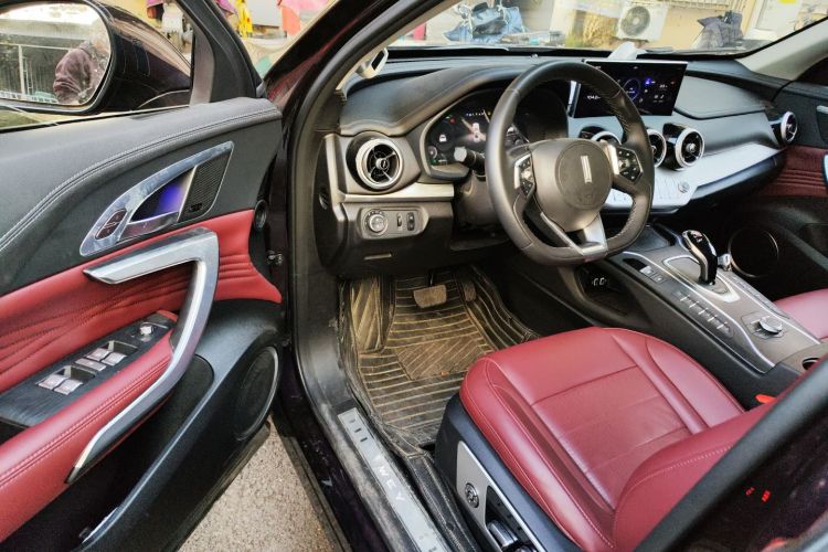 魏牌 VV7 2020款 2.0T 旗舰型中控内饰20