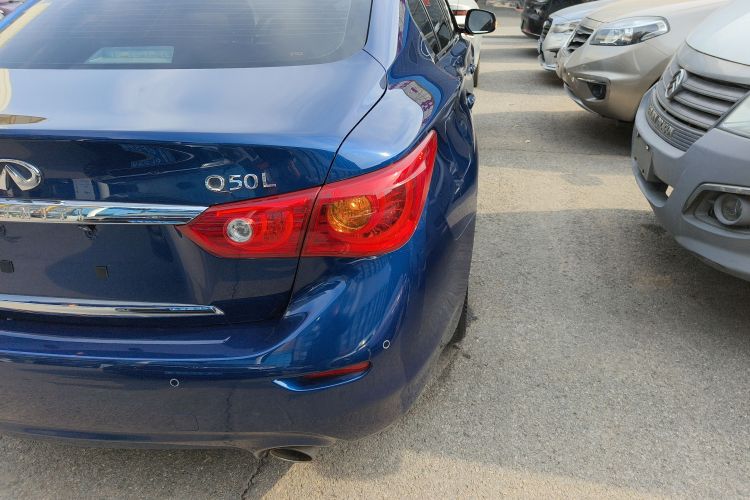 英菲尼迪Q50L 2015款 2.0T 舒适版车身外观6006