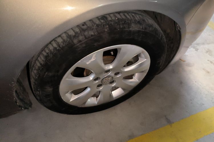 别克 君威 2015款 1.6T 领先技术型车身外观6008