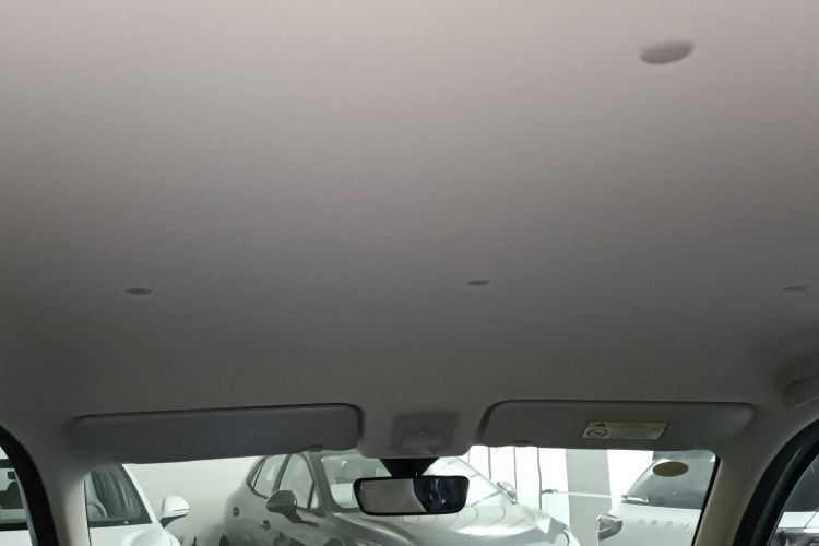 五菱汽车 宏光MINIEV 2025款 四门版 臻享+款中控内饰22