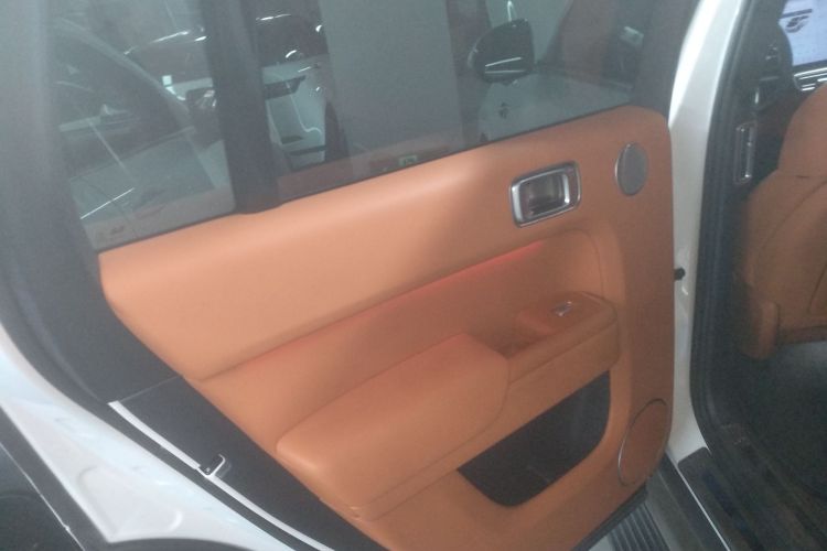 理想汽车 理想L7 2023款 Pro中控内饰7008