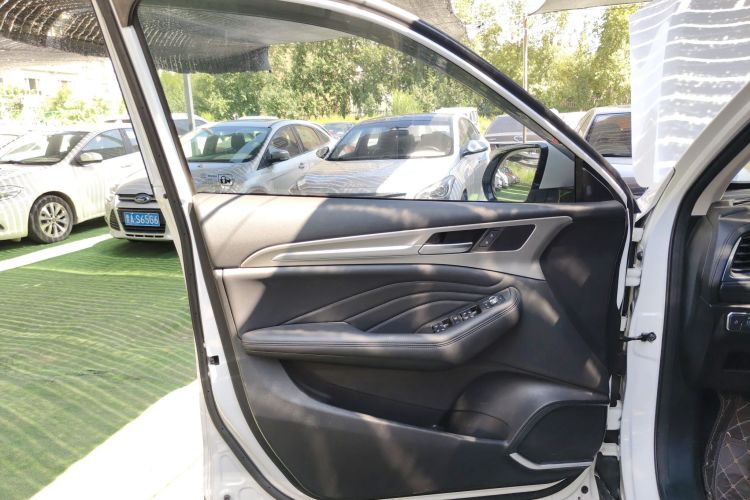 哈弗F7 2020款 1.5T 两驱i型中控内饰7007