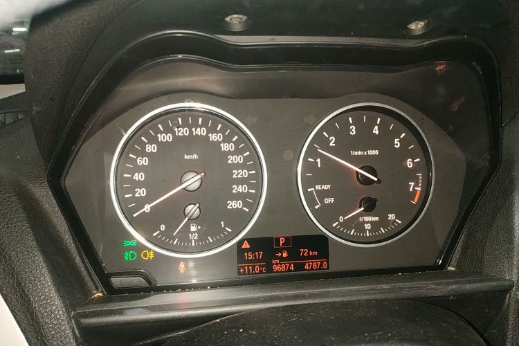 宝马1系(进口) 2015款 118i 领先型局部细节14