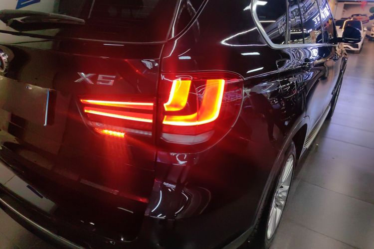 宝马X5(进口) 2017款 xDrive28i车身外观9