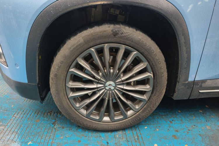 蔚来ES8 2018款 355KM 基准版 七座版车身外观6007