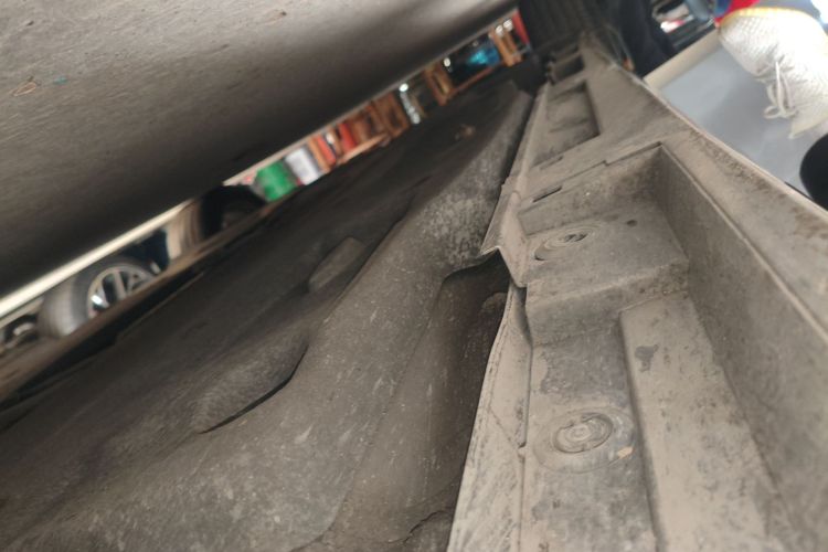 雷克萨斯ES 2022款 200 卓越版局部细节9001