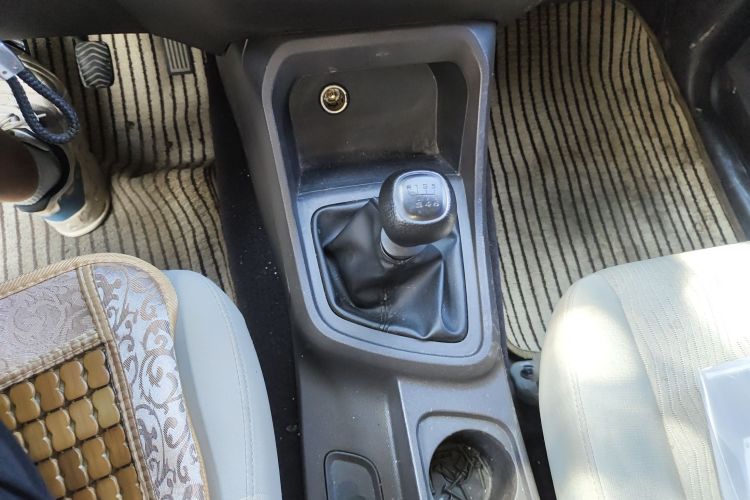 五菱汽车 五菱宏光V 2021款 1.5L劲享版LAR局部细节18