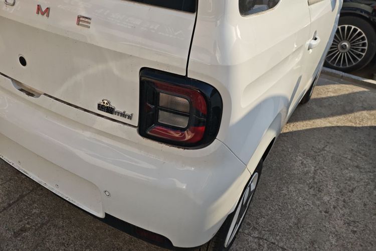 吉利银河 熊猫 2025款 210km 元气熊车身外观6006