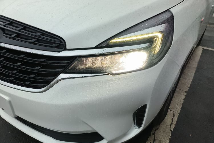 别克GL8 2021款 陆上公务舱 652T 舒适型局部细节36