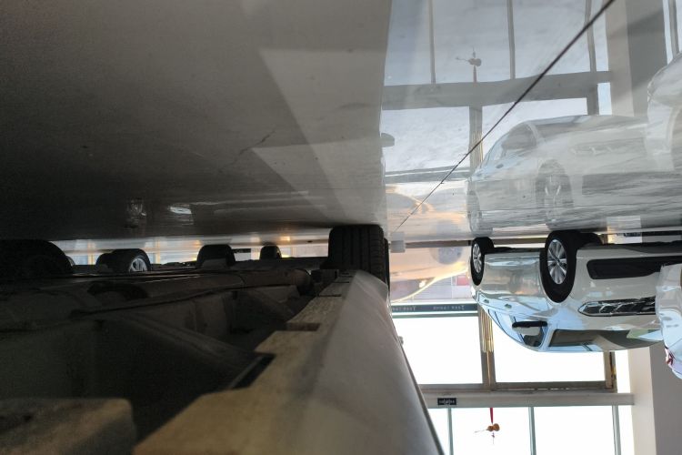 比亚迪 汉 2020款 DM 四驱性能版尊贵型局部细节9001