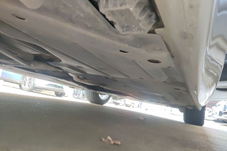 宝马3系GT 2020款 320i M运动套装局部细节9001