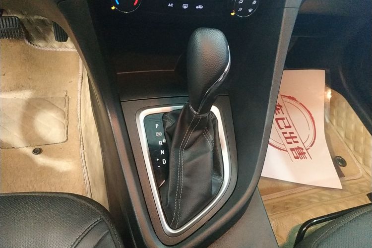 别克 英朗 2021款 1.3T 自动轻混动精英型中控内饰18