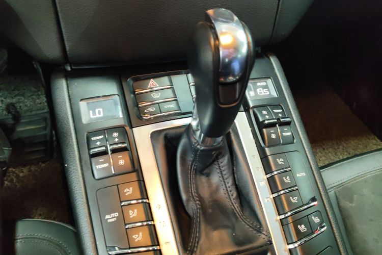 保时捷 2017款  Macan S 3.0T中控内饰18