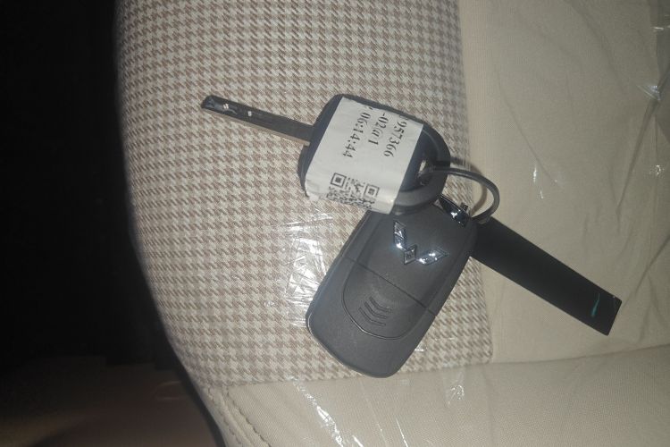 五菱汽车 宏光MINIEV 2025款 四门版 进阶款中控内饰11