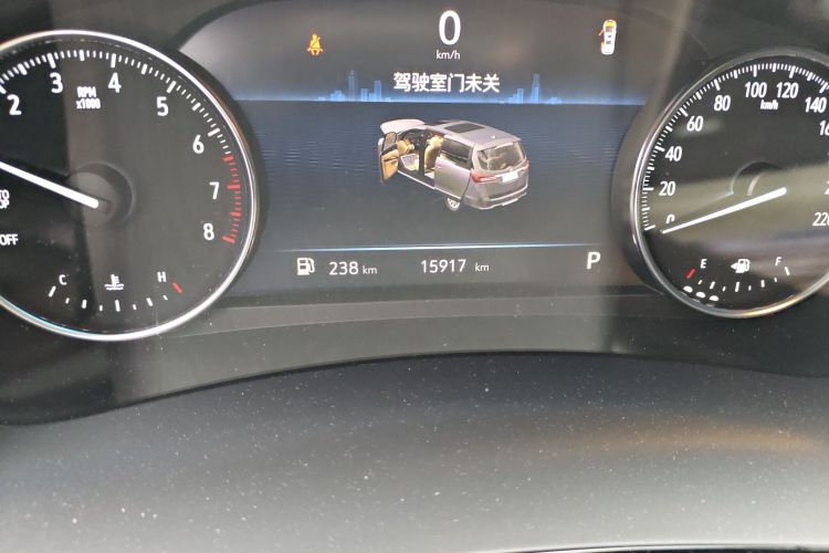 别克GL8 2022款 陆上公务舱 652T 舒适型中控内饰15