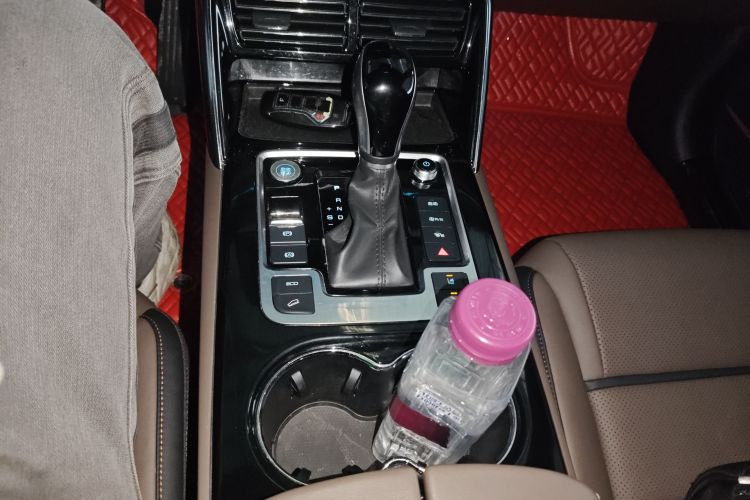 比亚迪 唐 2021款 2.0T 自动旗舰型局部细节18