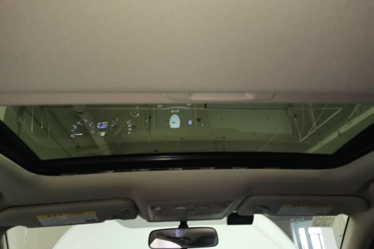 英菲尼迪Q50L 2016款 2.0T 舒适版中控内饰22