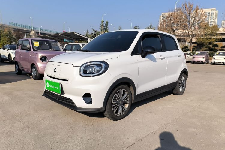 零跑汽车 零跑T03 2024款 403舒享版车身外观1