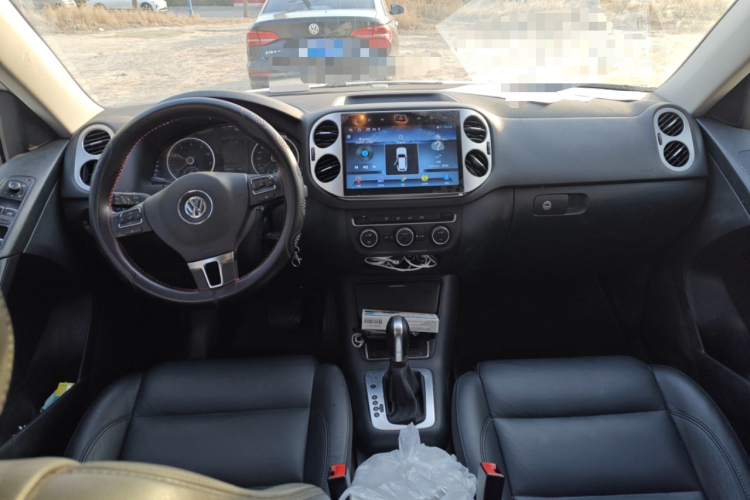 大众 途观 2015款 1.8TSI 自动两驱舒适版中控内饰12