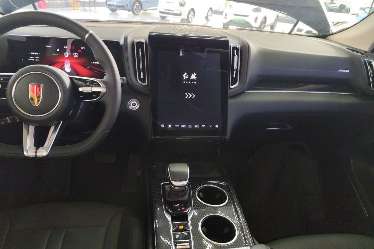 红旗HS3 PHEV 2024款 PHEV 115km 劲为版中控内饰16
