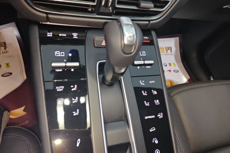 保时捷 2023款 Macan S 2.9T中控内饰18