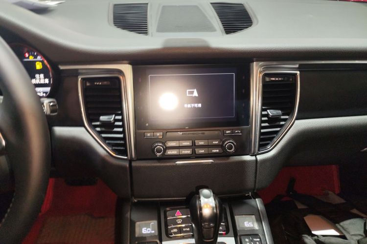 保时捷 2017款  Macan 2.0T中控内饰16