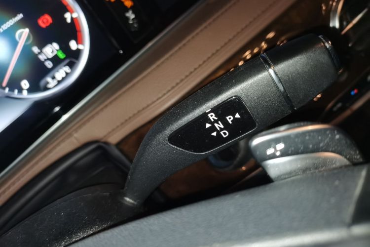 奔驰S级 2016款 S 320 L 豪华型局部细节18