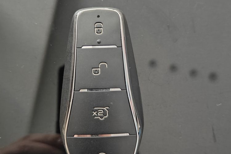 比亚迪 秦PLUS 2021款 EV 600KM 旗舰型中控内饰11