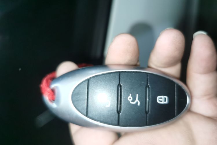 奔腾B70 2024款 第四代 2.0T 领御版中控内饰11