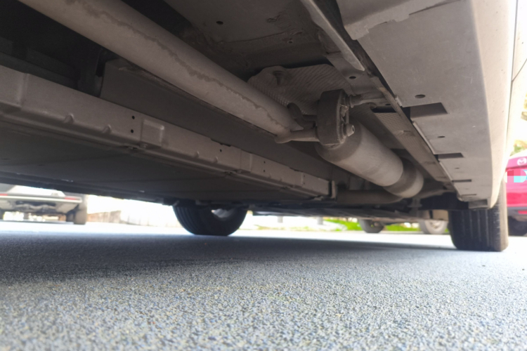 比亚迪 秦PLUS 2024款 荣耀版 DM-i 55KM领先型局部细节9002