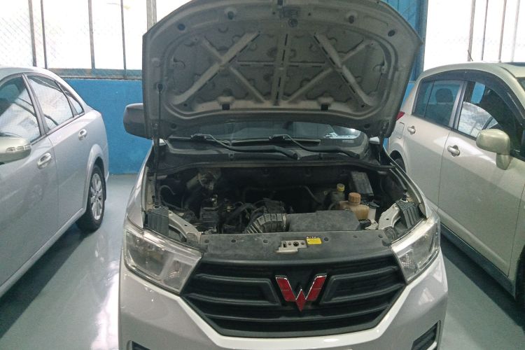 五菱汽车 五菱宏光 2019款 1.5L S基本型国VI LAR局部细节24