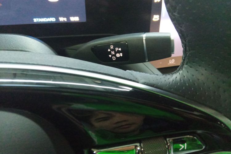 小鹏P7 2024款 P7i 550 Pro局部细节18