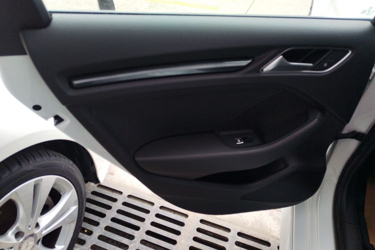 奥迪A3 2020款 Limousine 35 TFSI 时尚型 国VI中控内饰7008