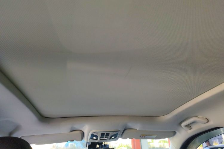 哈弗H6 2017款 蓝标 2.0T 自动两驱风尚型局部细节22