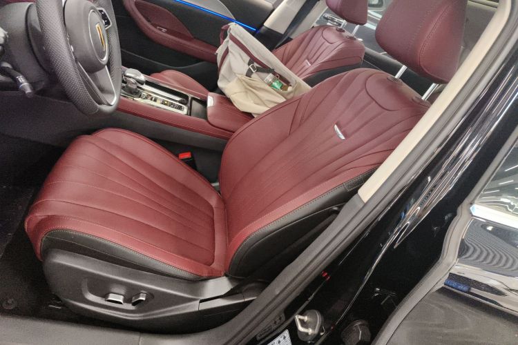 红旗H5 2024款 1.5T DCT智联旗韵版中控内饰19