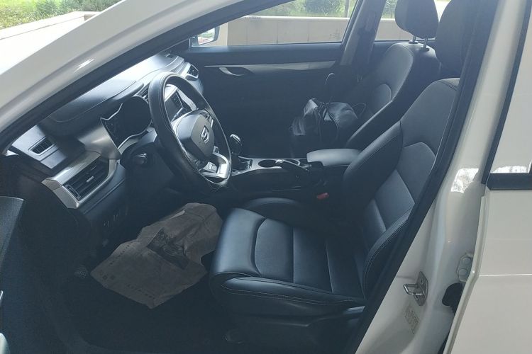 吉利汽车 帝豪 2020款 1.5L 手动舒适型中控内饰19