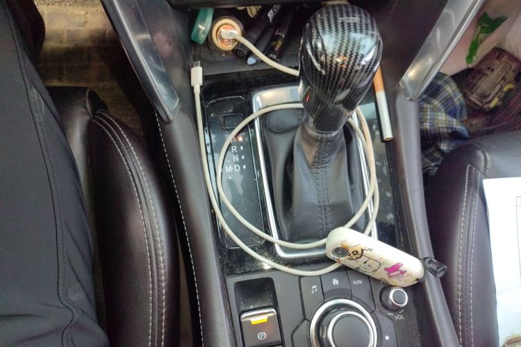 马自达CX-4 2018款 2.0L 自动两驱蓝天品位升级版 国VI局部细节18