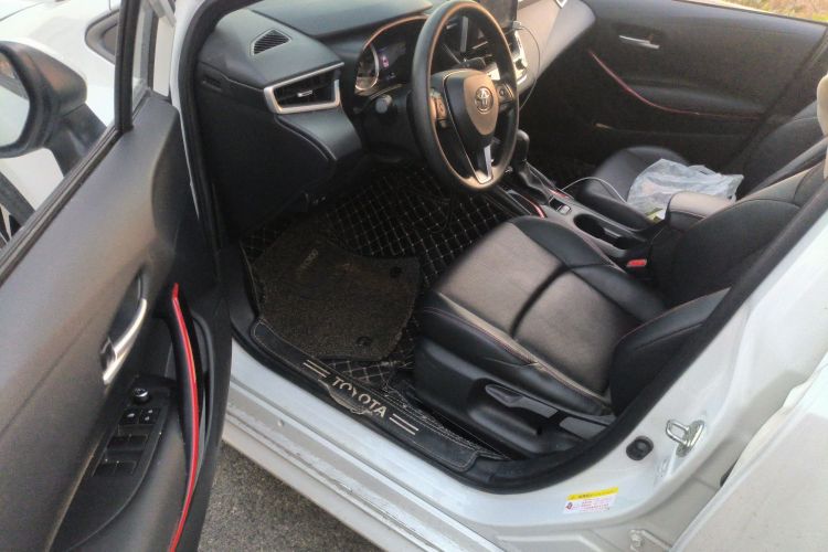 丰田 雷凌 2021款 185T CVT运动版中控内饰20