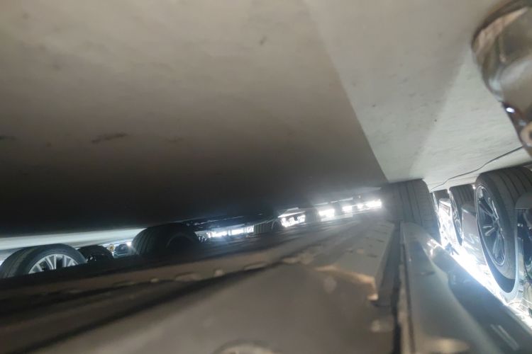 鸿蒙智行 问界M5 2022款 增程后驱标准版局部细节9002