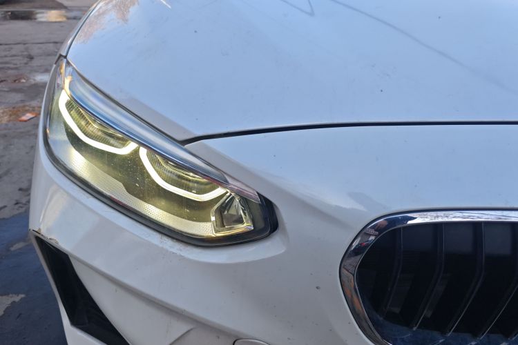 宝马1系 2019款 118i M运动套装车身外观8