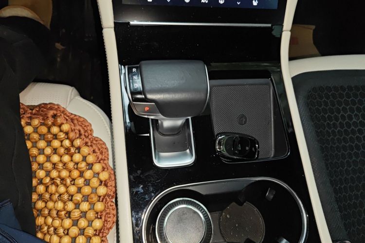 理想汽车 理想ONE 2021款 增程6座版中控内饰18