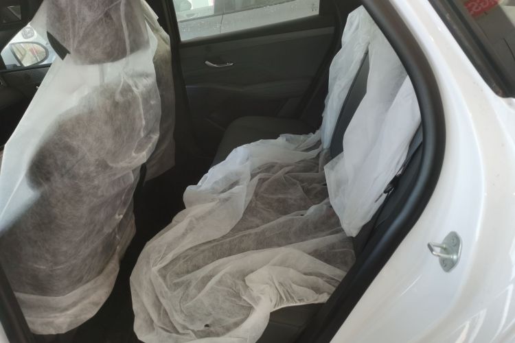 比亚迪 秦PLUS 2025款 DM-i 智驾版 55KM领先型中控内饰21