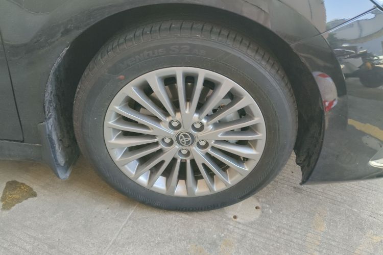 丰田 凯美瑞 2024款 双擎 2.0HGVP 豪华版车身外观6007