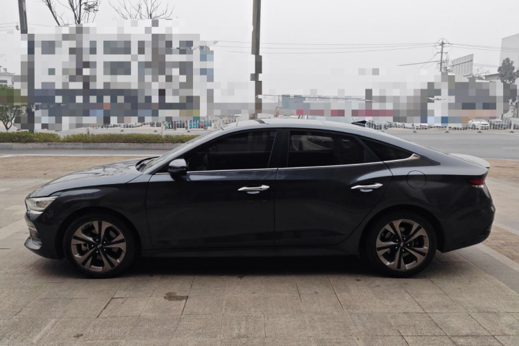 现代 菲斯塔 2019款 280TGDi 智速版 国VI车身外观4