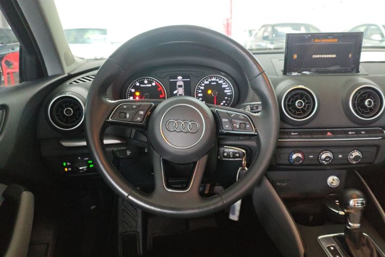 奥迪A3 2020款 改款 Limousine 35 TFSI 进取型 国VI中控内饰13