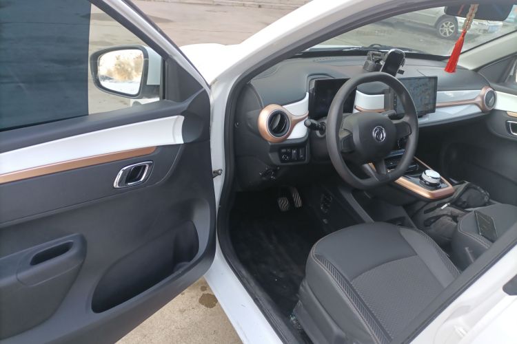 东风纳米EX1 2023款 PRO 轻风版闪电型中控内饰20