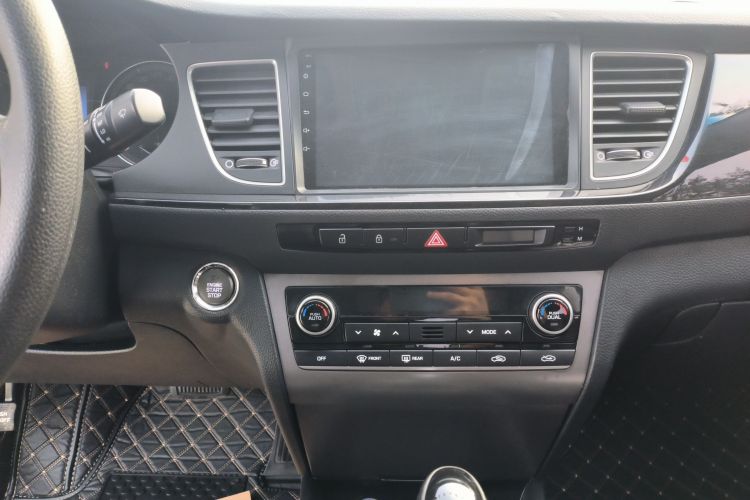 现代 名图 2014款 1.8L 自动智能型GLS局部细节16