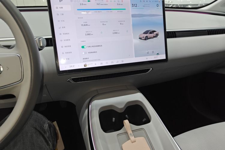 小鹏MONA M03 2024款 620 超长续航中控内饰16